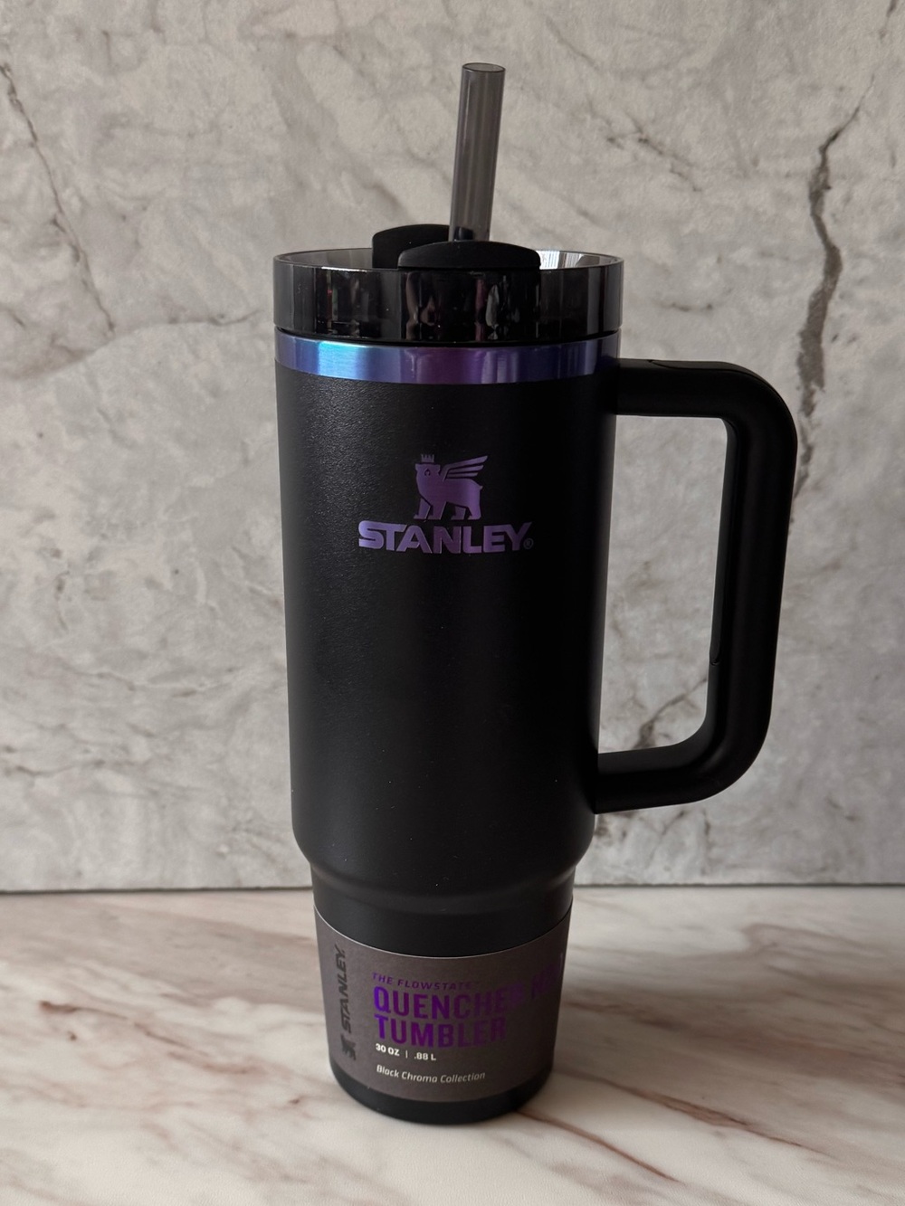 Stanley 30oz Black Chroma Iridescent Flowstate Quencher H2.0 Tumbler